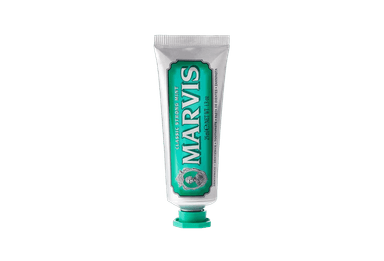 Toothpaste Classic Strong Mint